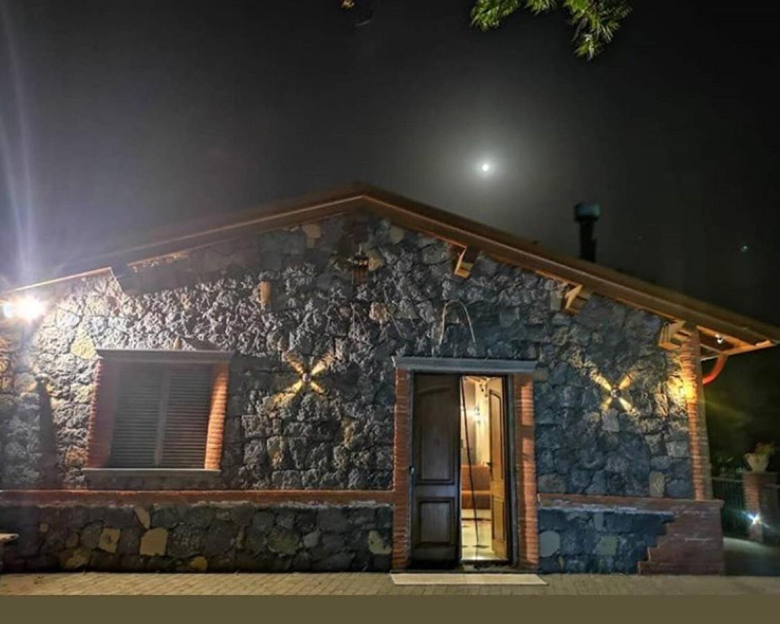 Casa Monte Etna Maletto Exterior foto